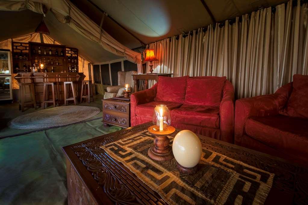 קראטו Karibu Camps And Lodges Lions Paw Ngorongoro מסעדה תמונה